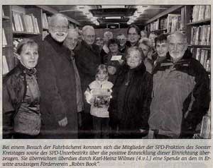 Bcherbus kommt auf stndlich 90 Ausleihen - Zeitungsartikel im Patriot (06.12.2006)